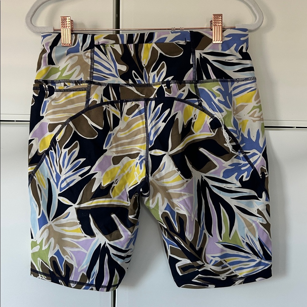 Sweaty Betty 9” Power Biker Shorts - Picture 2 of 4